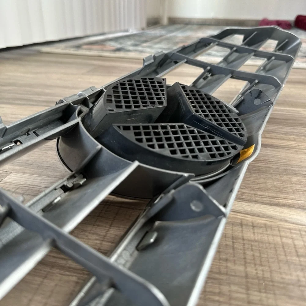 Mercedes-Benz Silver Front Grille with Emblem